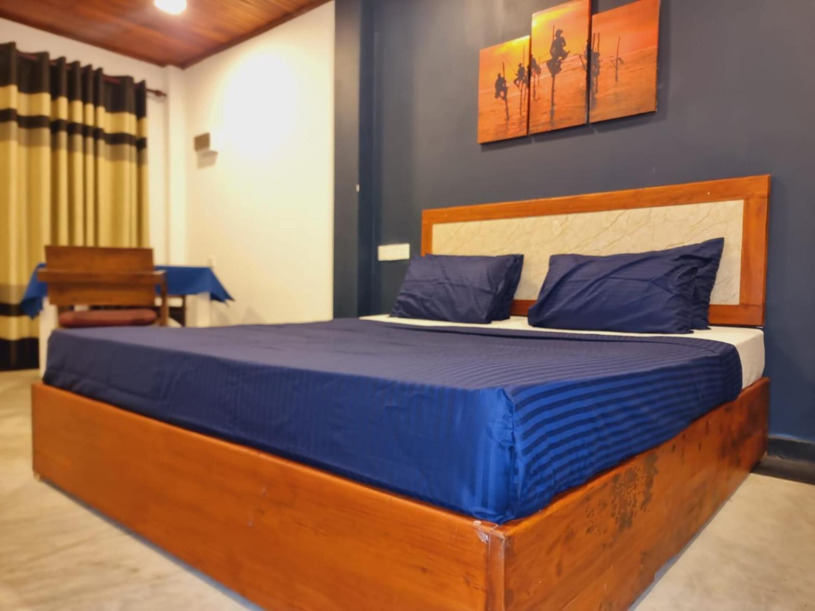 Sandil Surf House Ahangama Oda fotoğraf
